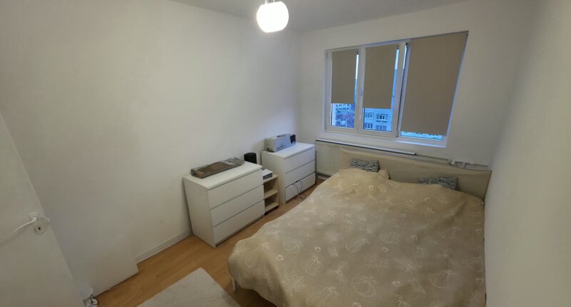 Titan - Strada Jean Steriadi